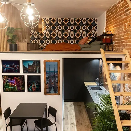 Przy Dworcu Glownym Pkp Wrocław