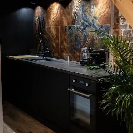 Przy Dworcu Glownym Pkp Апартаменты *